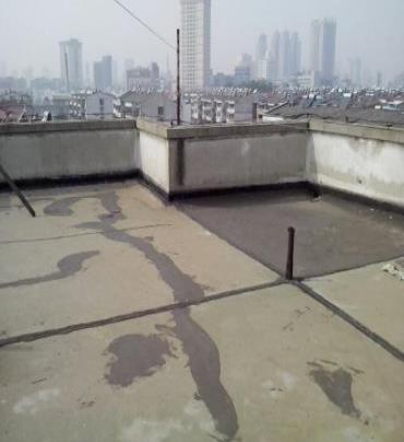 巩义漏水维修 楼顶漏水是什么原因，楼顶漏水维修方法是什么?